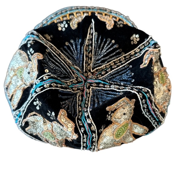 Vintage Burmese Velvet Embellished Black Multi Elephant Baseball Cap Size OS - Picture 9 of 14